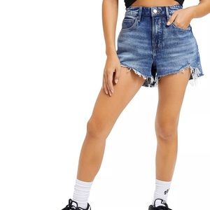 Good American - Good Girlfriend Denim Shorts
